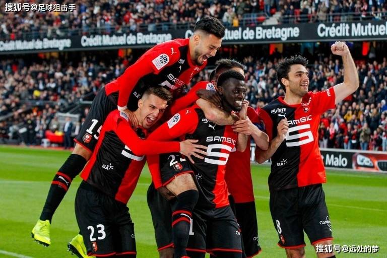 关于弗莱堡队迎来胜利，球队士气高涨备战下一轮比赛的信息