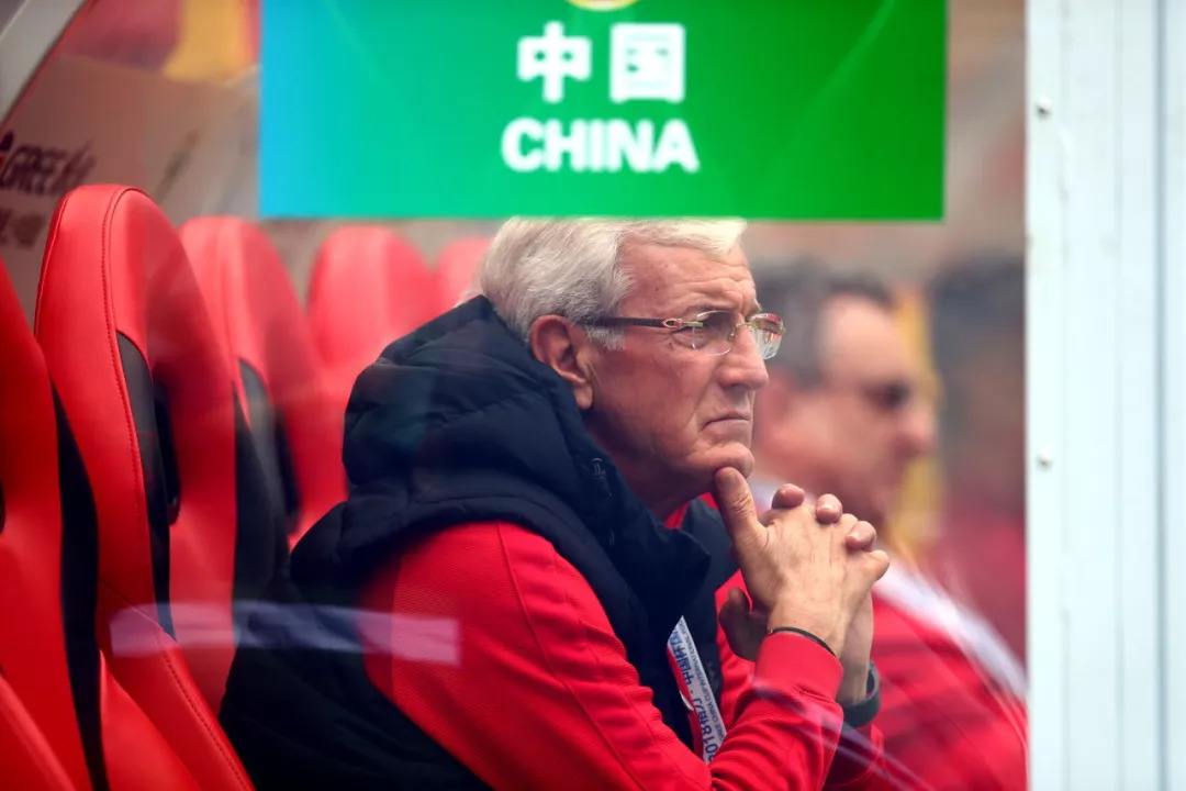 伊朗队为荣耀拼搏,意气风发 伊朗队为荣耀拼搏,意气风发