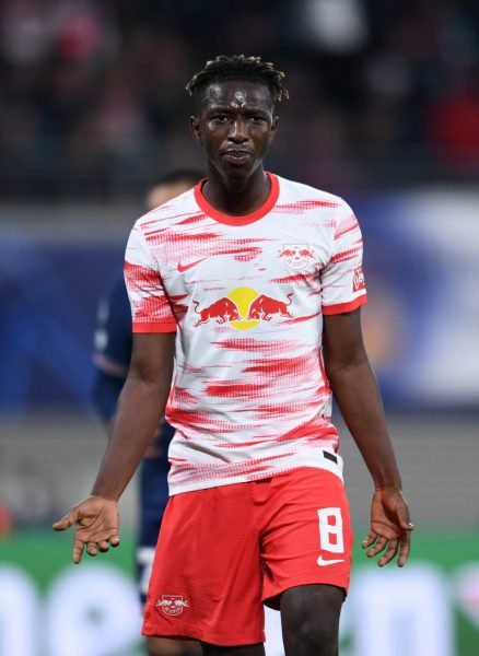 包含非洲联赛:强队崭露头角势不可挡的词条 包含非洲联赛:强队崭露头角势不可挡的词条