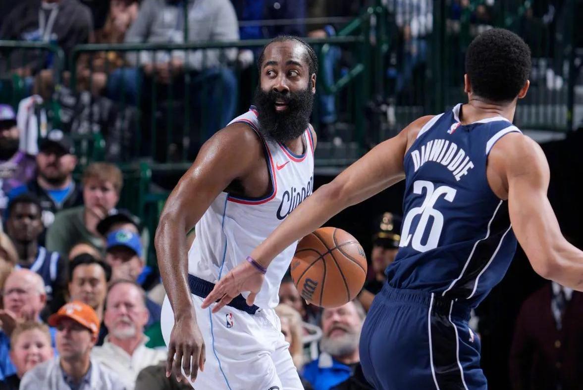 包含快船队内讧事件曝光,球队声势一时受损的词条 包含快船队内讧事件曝光,球队声势一时受损的词条