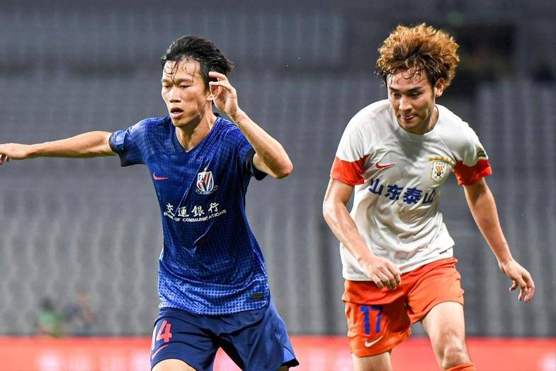 恒大主场大胜鲁能,凌驾对手之上 恒大主场大胜鲁能,凌驾对手之上