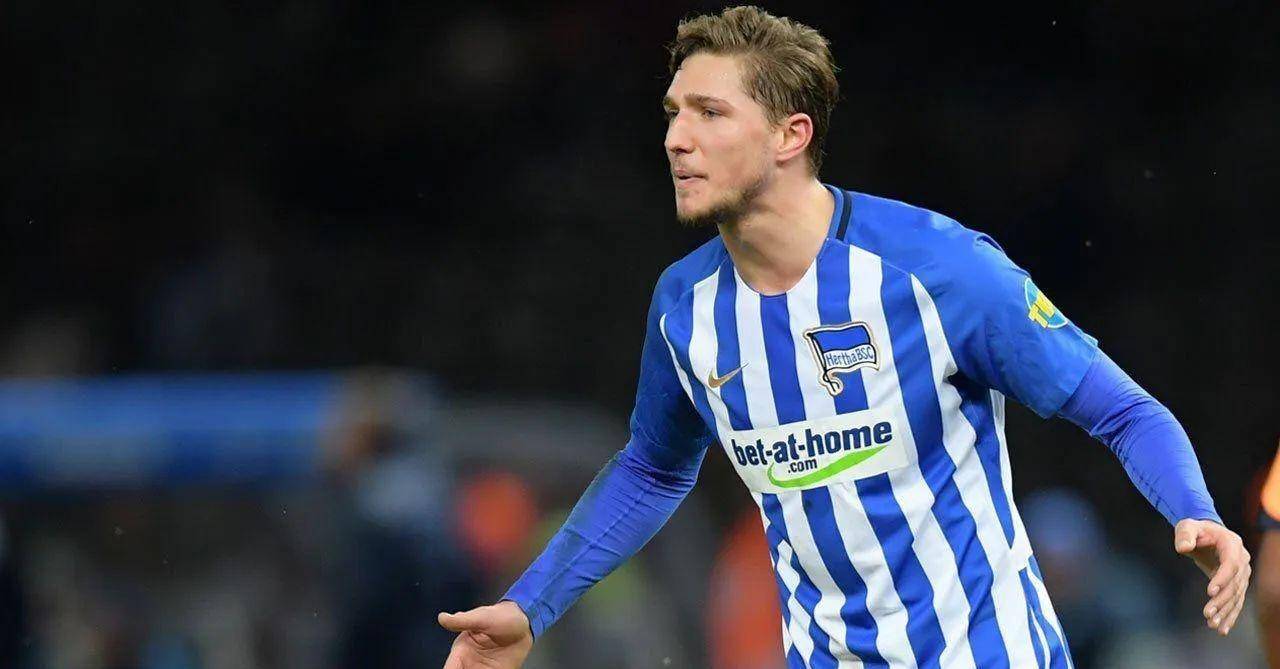 柏林赫塔队球员集体请战,誓言为球队拼尽全力的简单介绍 柏林赫塔队球员集体请战,誓言为球队拼尽全力的简单介绍