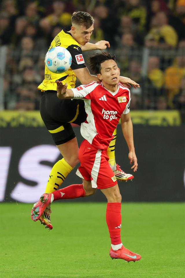 柏林联合主场击败美因茨，继续领跑德甲的简单介绍