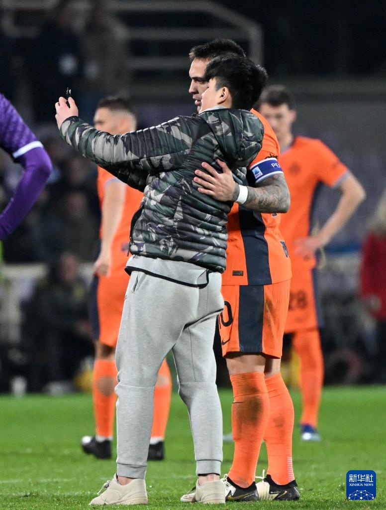 佛罗伦萨挑战国际米兰:全力争取保级的简单介绍 佛罗伦萨挑战国际米兰:全力争取保级的简单介绍