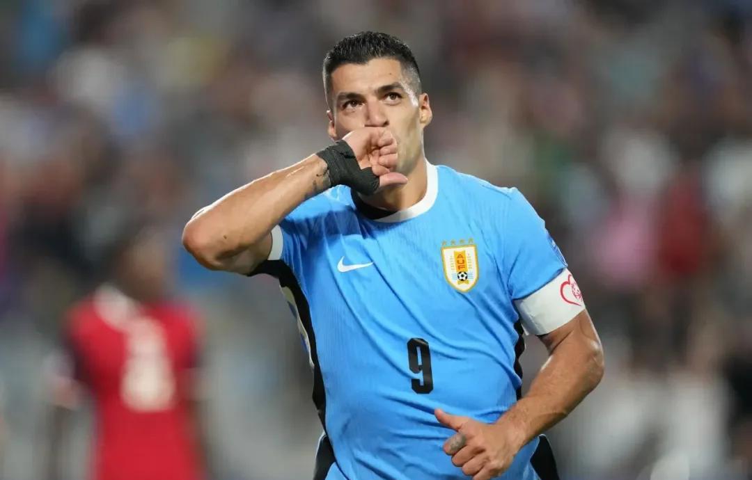 乌拉圭前锋苏亚雷斯加盟阿根廷豪门 乌拉圭前锋苏亚雷斯加盟阿根廷豪门