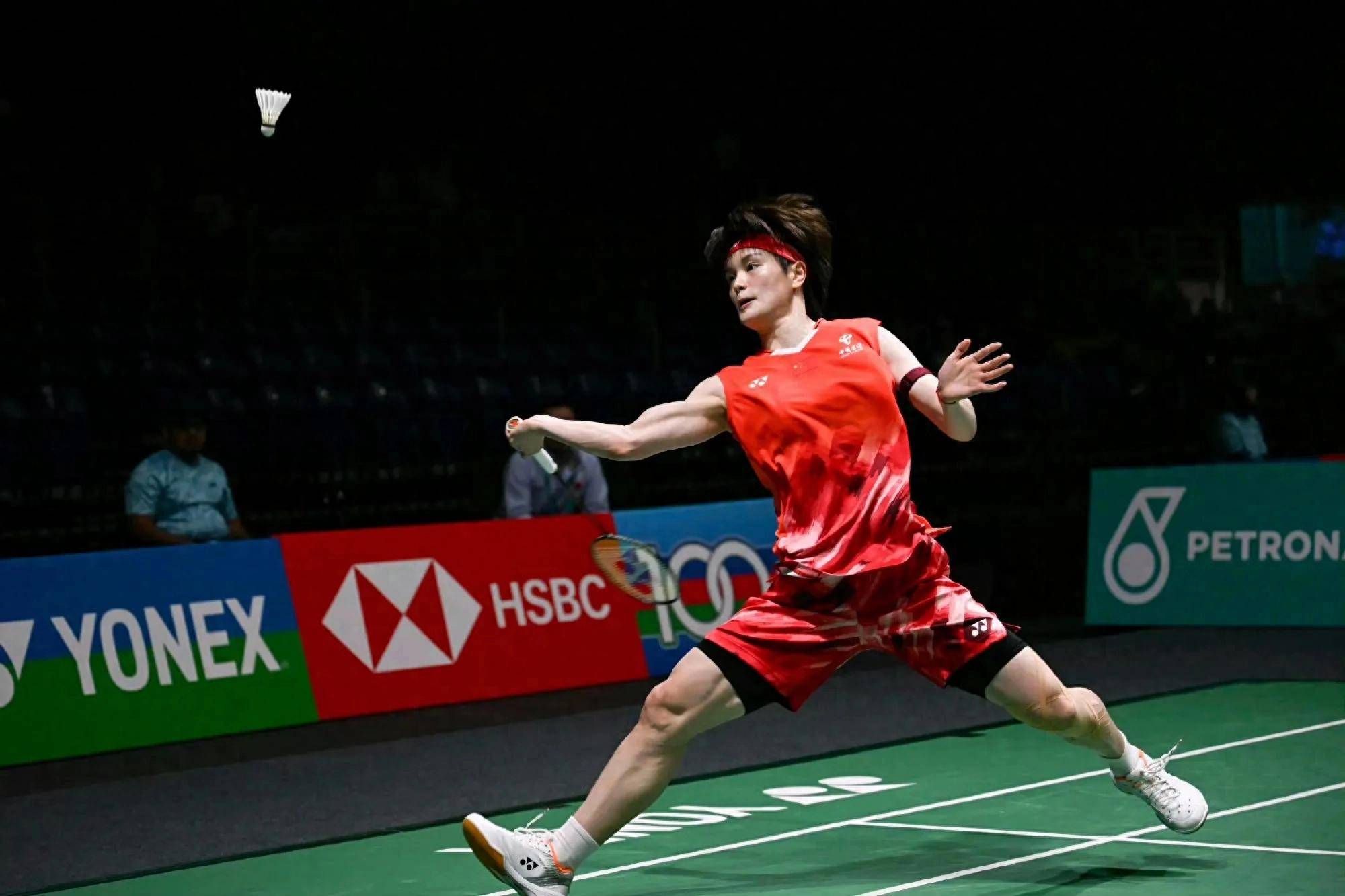 德国俱乐部铁腕防守，成功晋级淘汰赛