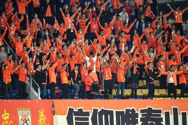 城市征战，中超球员备赛氛围热烈争夺激烈的简单介绍