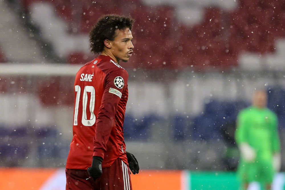 智利中场球员在欧冠比赛中领衔出击 智利中场球员在欧冠比赛中领衔出击