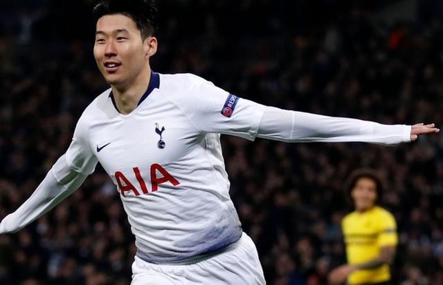 智利中场球员在欧冠比赛中领衔出击 智利中场球员在欧冠比赛中领衔出击