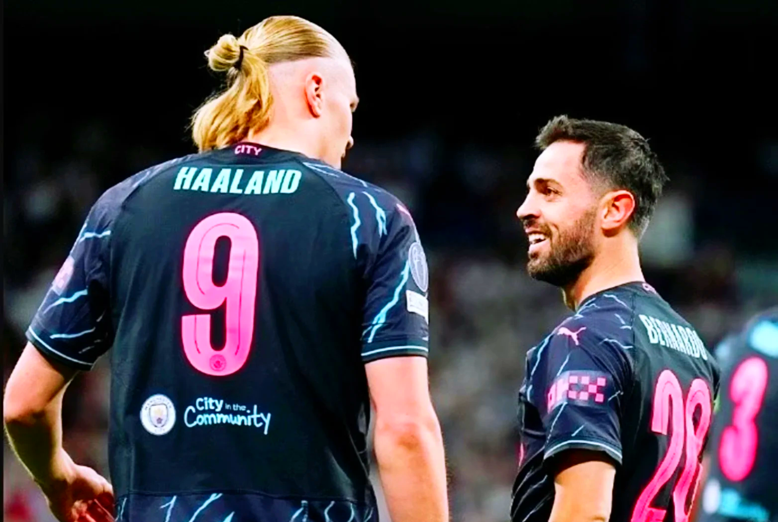 英超球队继续为联赛冠军而战 英超球队继续为联赛冠军而战