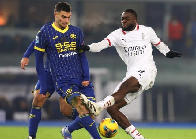 关于AC米兰客场险胜佛罗伦萨，取得关键分的信息