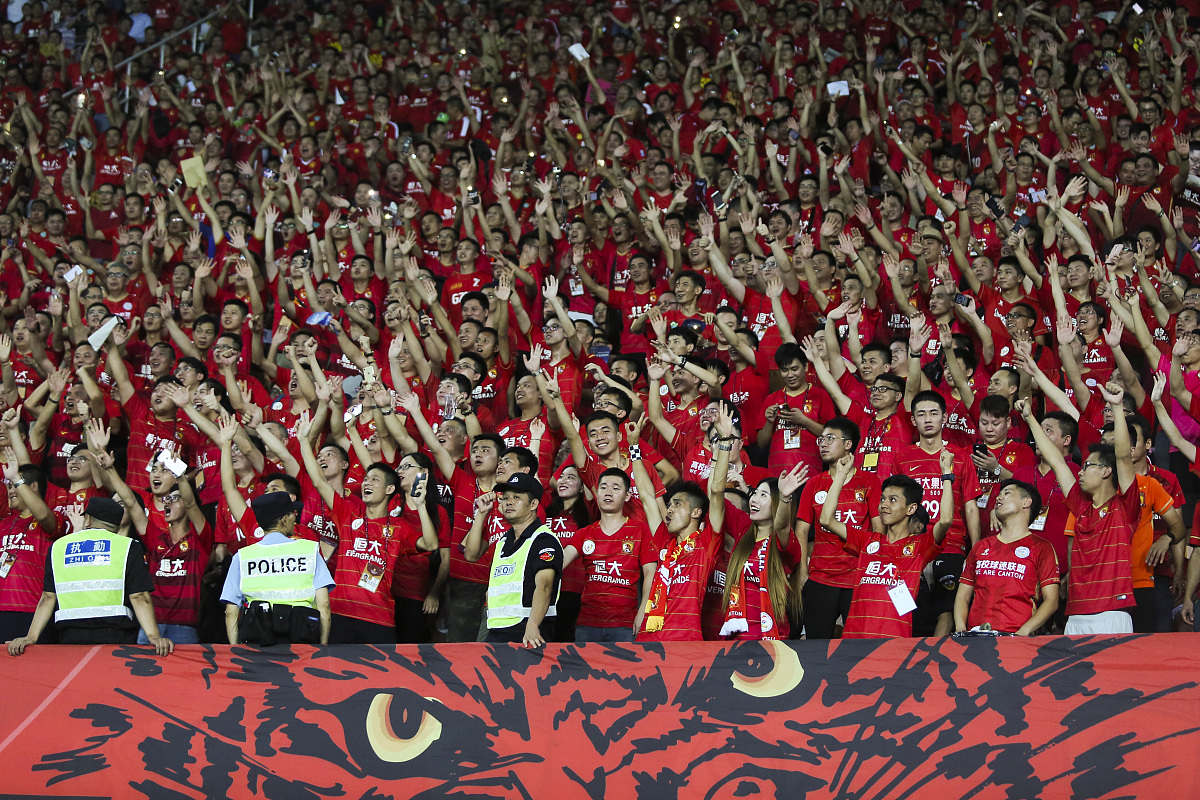 广州球队对阵,恒大重挫富力夺冠压力 广州球队对阵,恒大重挫富力夺冠压力