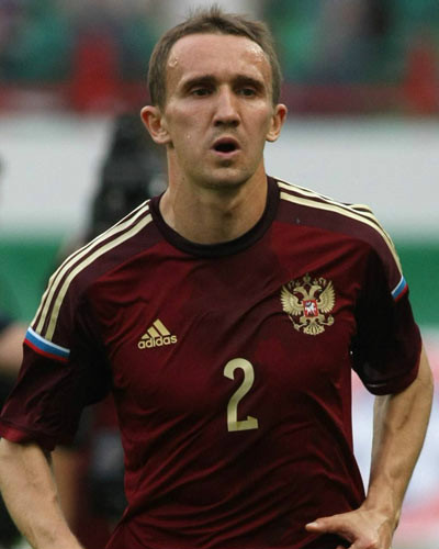 俄罗斯滑雪选手阿列克谢全家共襄胜利 俄罗斯滑雪选手阿列克谢全家共襄胜利