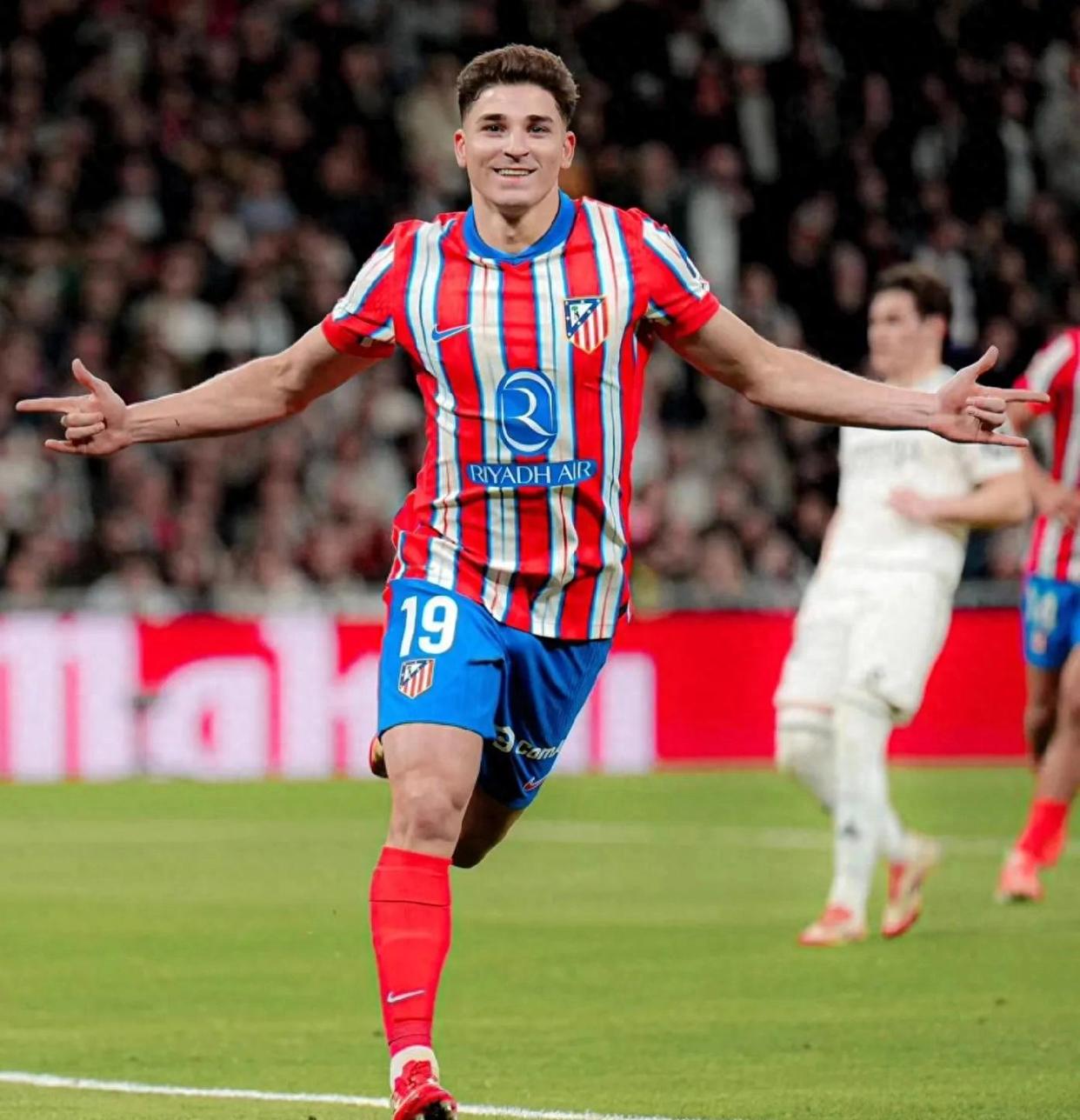 关于阿根廷重现黄金一代，新星崭露头角的信息