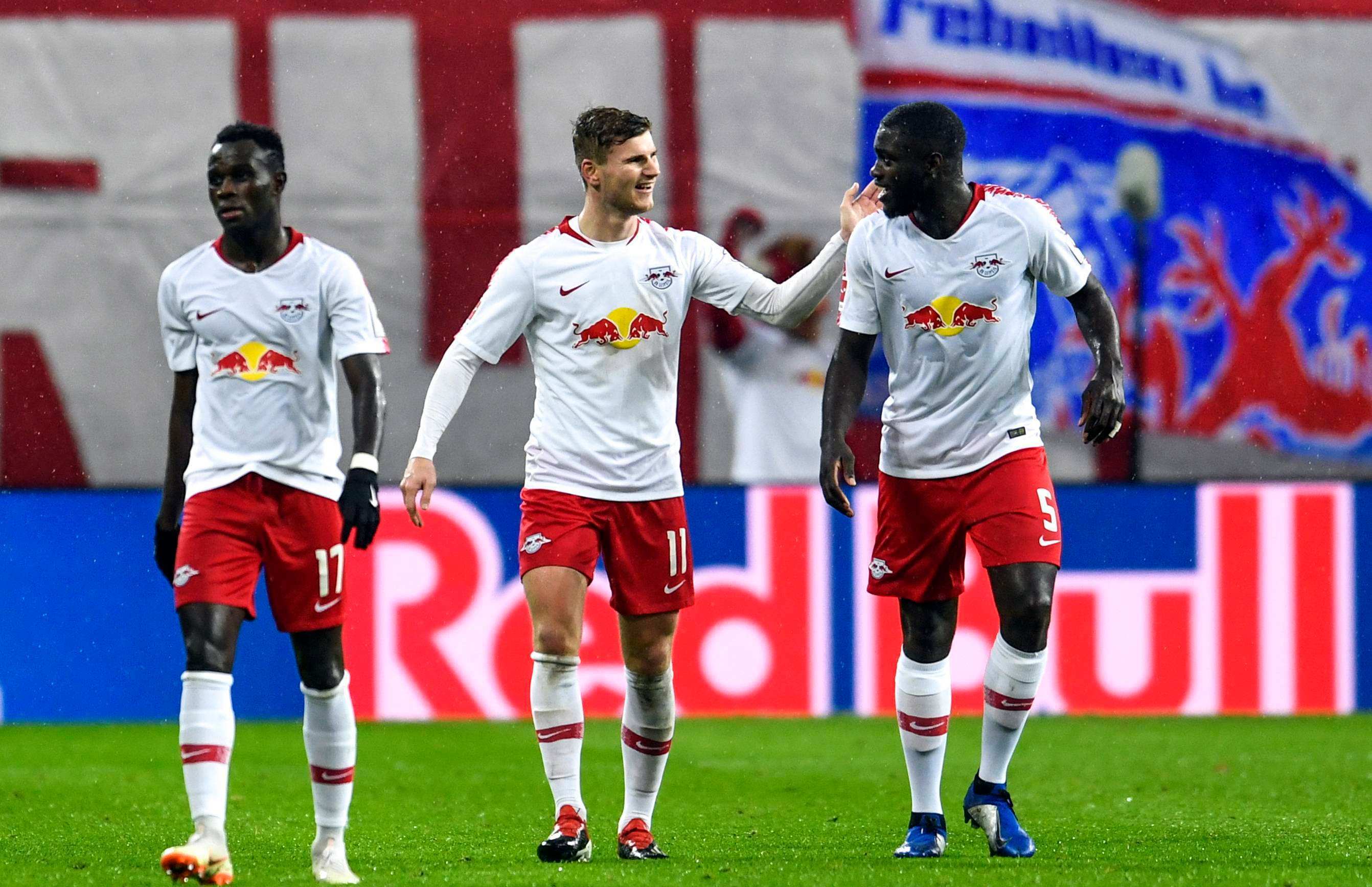 科隆将在比赛中与斯图加特交锋