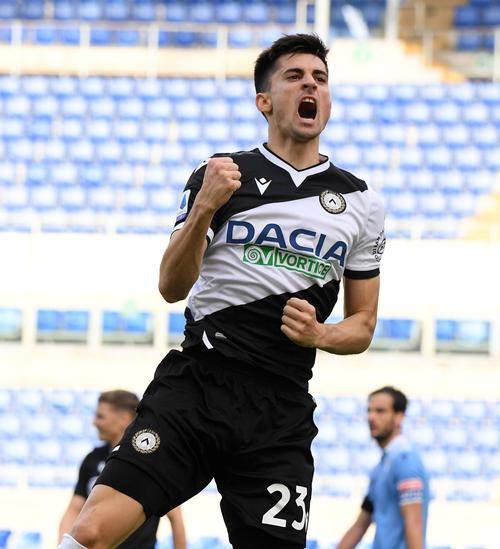 乌迪内斯主场战胜帕尔马，喜获胜利