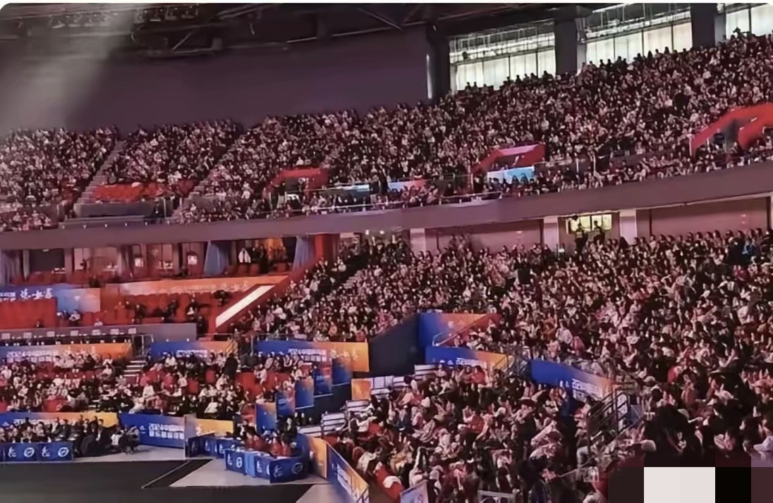 一场激烈对决引发了球迷们的热烈讨论