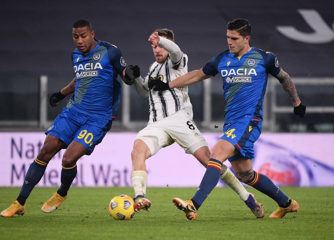 乌迪内斯主场胜利,若明若暗国际米兰 乌迪内斯主场胜利,若明若暗国际米兰