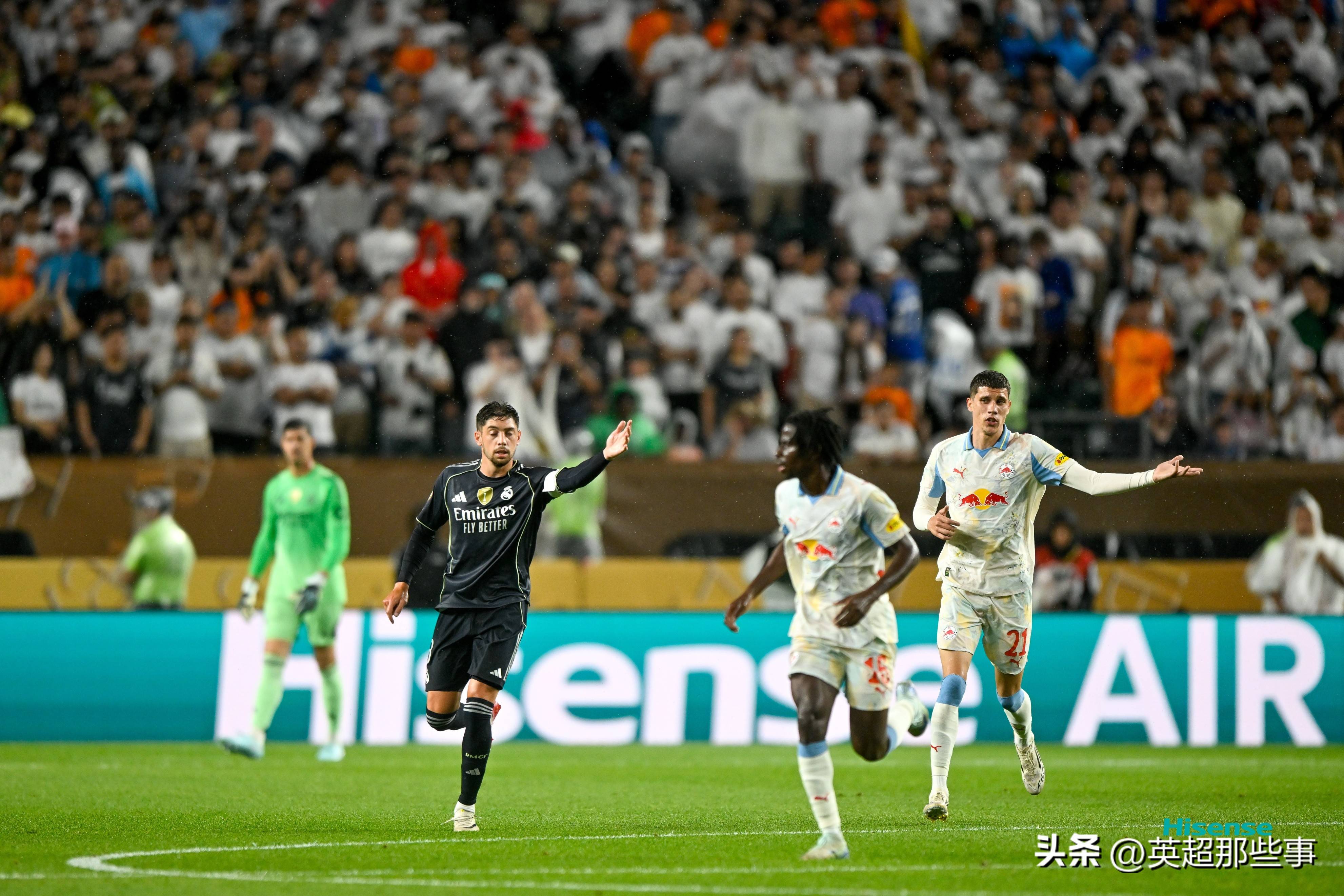 尤文图斯神勇,继续保持不败 尤文图斯神勇,继续保持不败