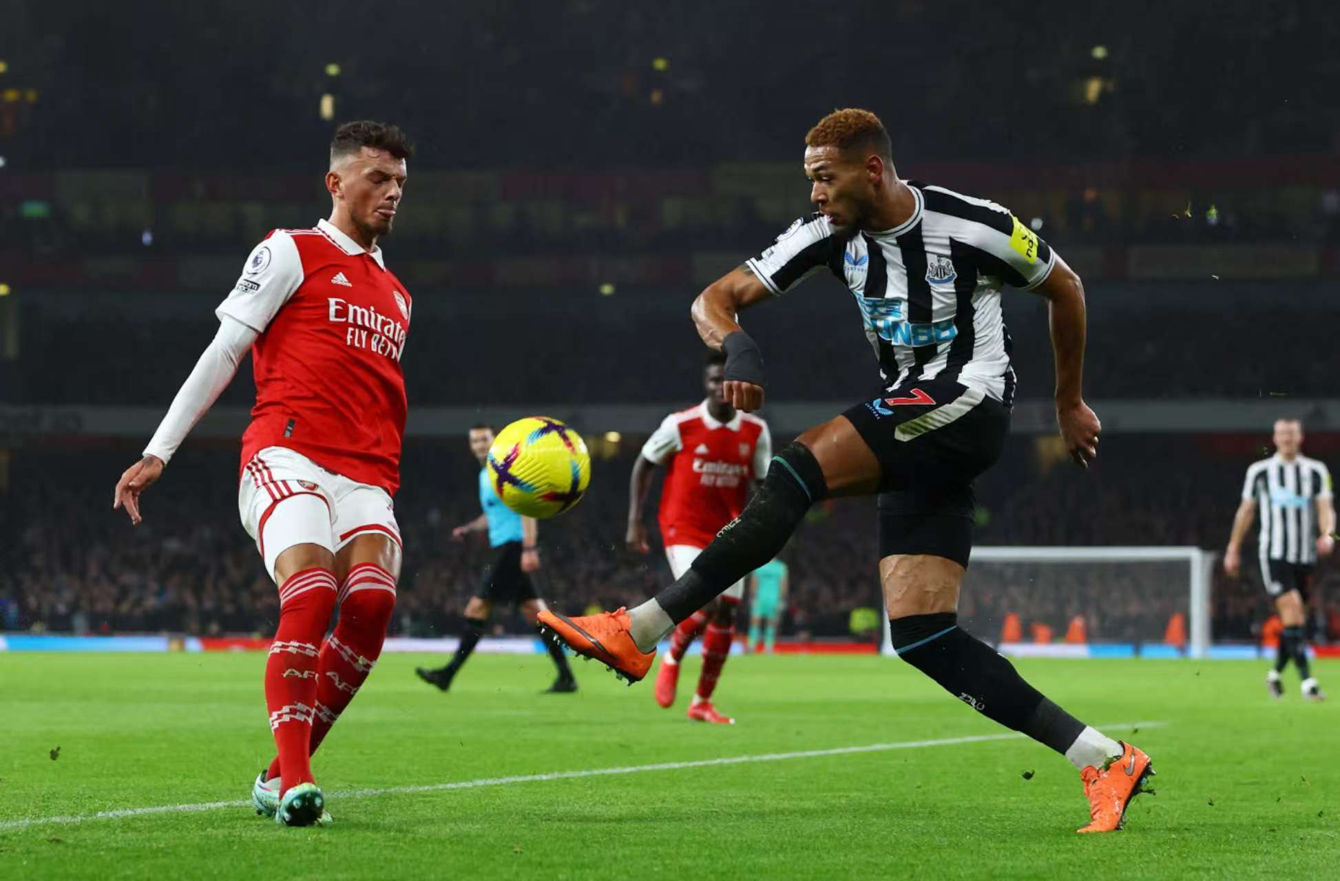 利物浦-客胜贝尔法斯特联,英超领先优势扩大 利物浦-客胜贝尔法斯特联,英超领先优势扩大