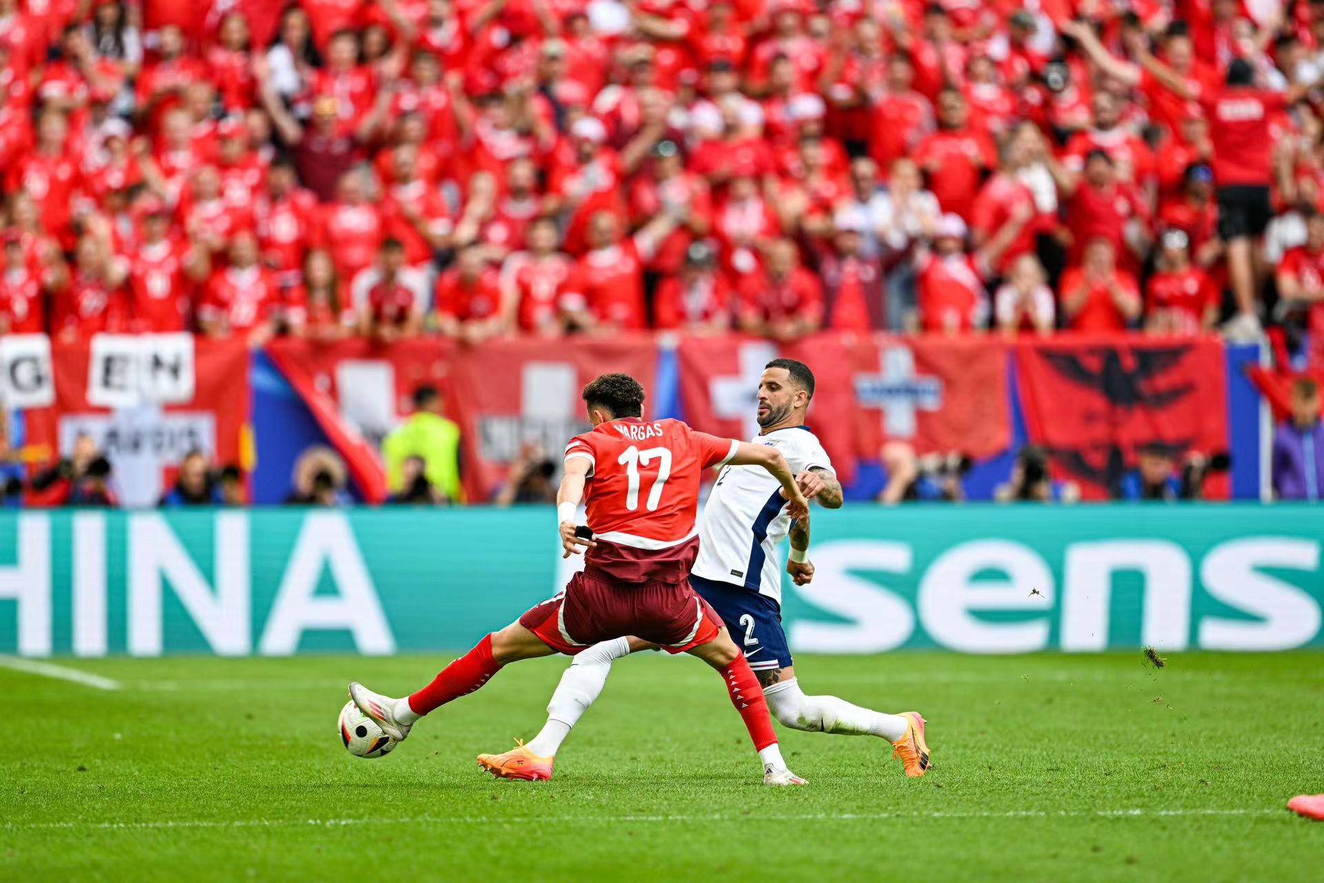 欧洲足球赛场上的厮杀已经开启战局