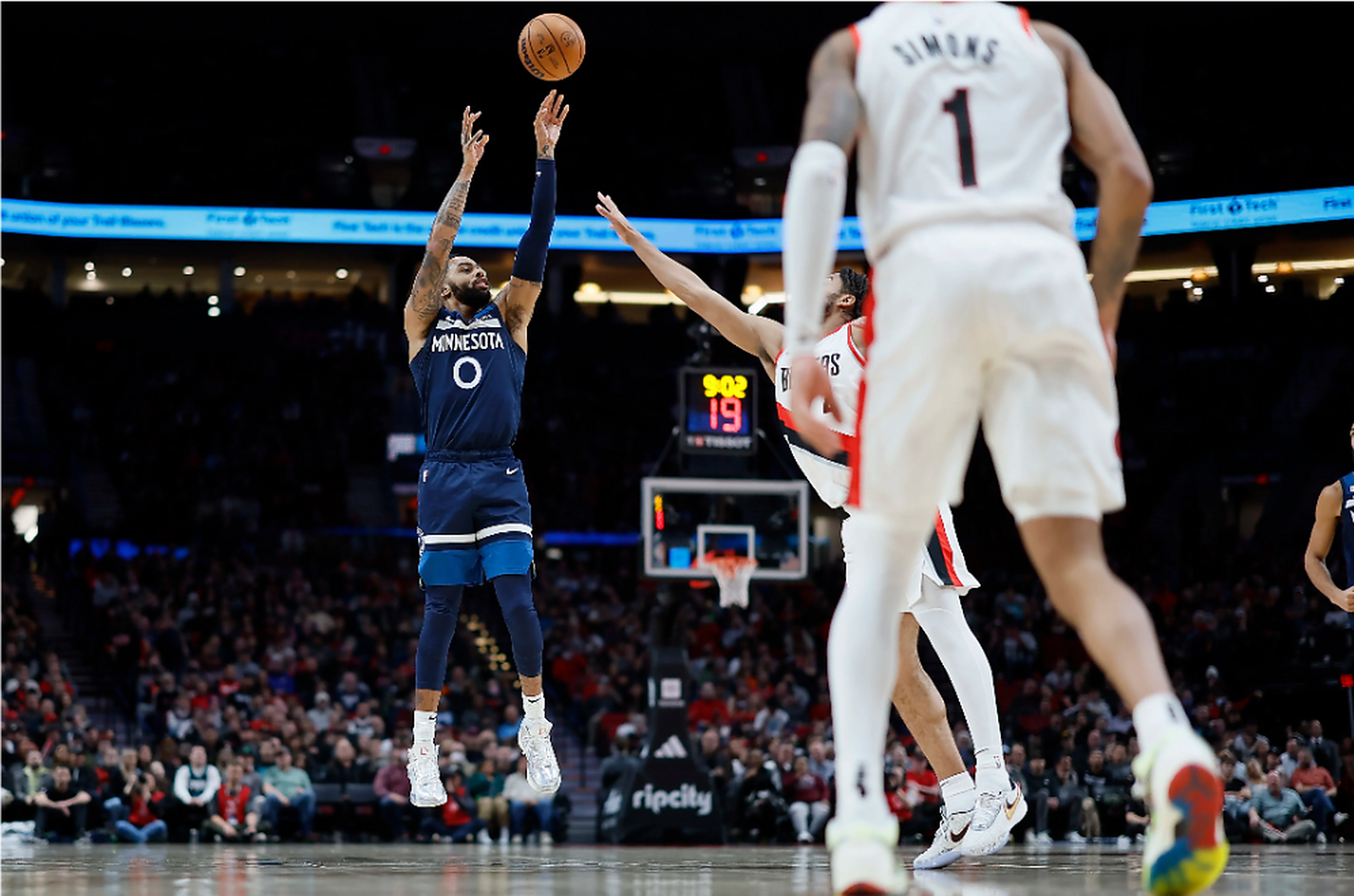 森林狼客场击败开拓者,唐斯全面爆发领队大胜 森林狼客场击败开拓者,唐斯全面爆发领队大胜