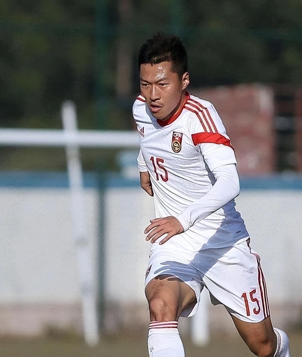 超强球队勇夺洲际锦标,国内足球璀璨辉煌 超强球队勇夺洲际锦标,国内足球璀璨辉煌