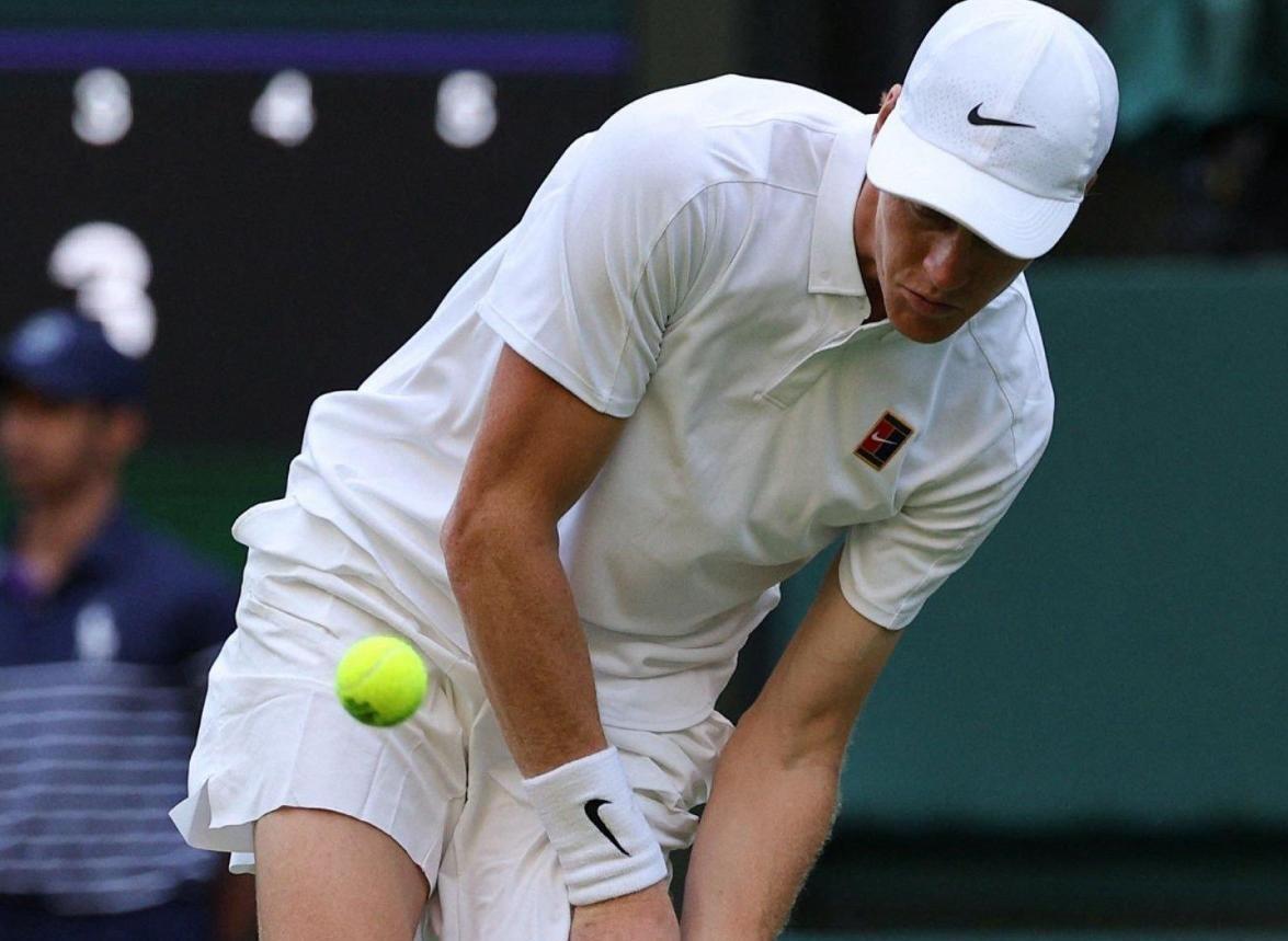 包含温网横扫年终总决赛，辛纳点燃赛场的词条