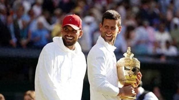 包含法国网球队翻盘日本网球队，克耶高斯送出助攻的词条