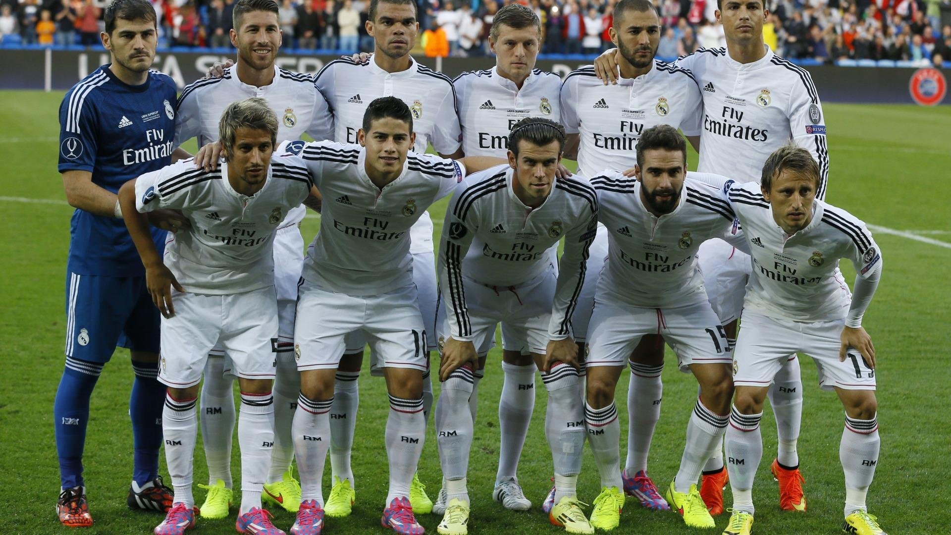 银黑王座前的独行侠，当孤星城升起的新月，试图照亮圣城古老的穹顶